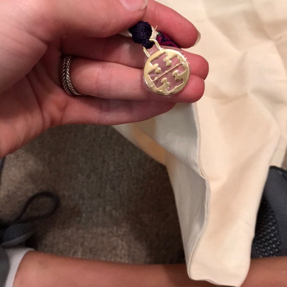 Tory Burch dust bag - Picture 2 of 2